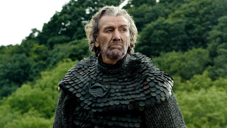 Clive Russell como Brynden Tully em Game of Thrones