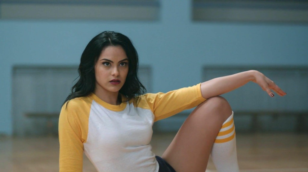 Camila Mendes