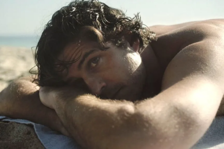 Marco Pigossi em High Tide Marco Pigossi em High Tide