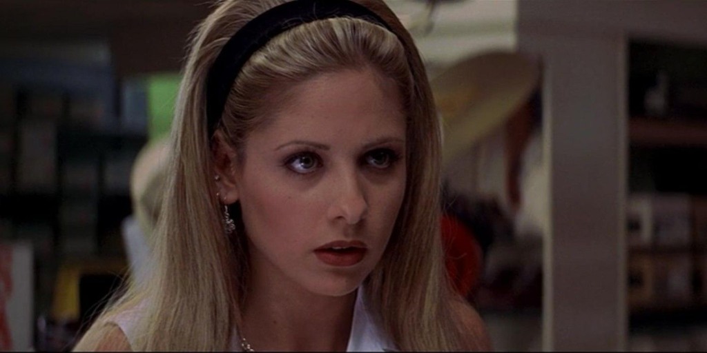 Sarah Michelle Gellar em Eu Sei O Que Vocês Fizeram no Verão Passado