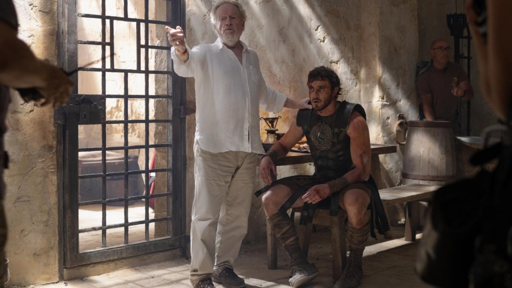 Ridley Scott e Paul Mescal no set de Gladiador 2 Ridley Scott e Paul Mescal no set de Gladiador 2