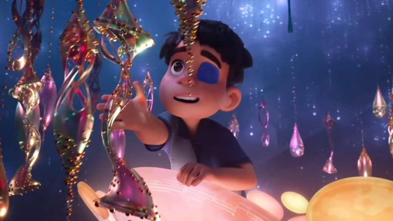 Elio, nova animação da Pixar, ganha trailer mágico e cheio de aliens