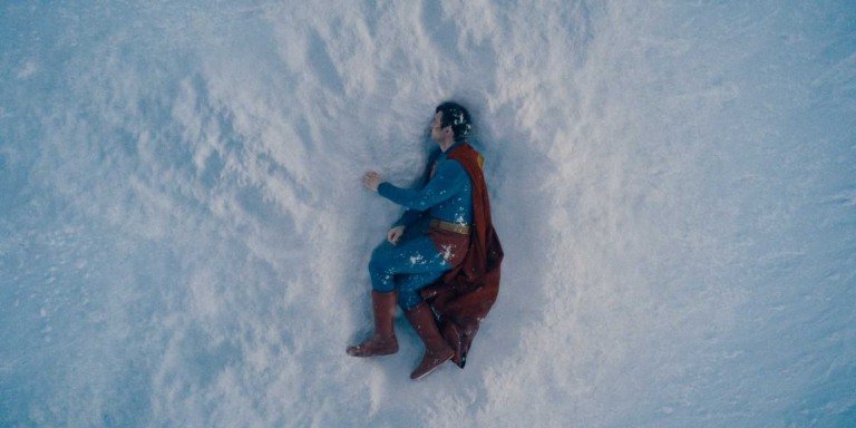 Fã descobre referência hilária a Dragon Ball no trailer de Superman; veja