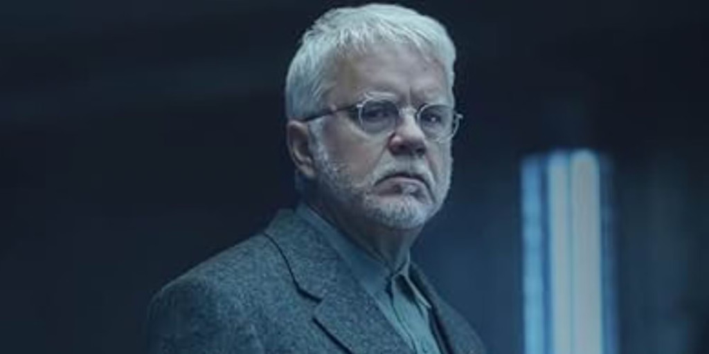 Silo: Destino de Bernard no final da 2ª temporada é confirmado pelo criador da série