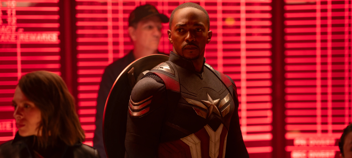 Cena inédita de Capitão América 4 mostra heróis reunidos; confira