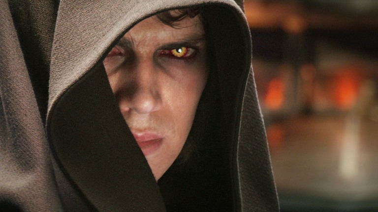 © Lucasfilm Ltd & TM.  All rights reserved.  Not for sale or duplication.

E3-6Anakin Skywalker (Hayden Christensen) is lured to the dark side
in STAR WARS: EPISODE III - REVENGE OF THE SITH.