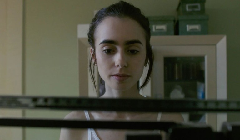 Cena de To the Bone da Netflix