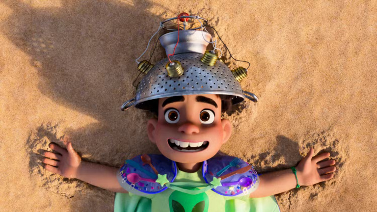 Elio se consolida como a menor abertura da história da Pixar e Como Treinar o Seu Dragão continua na liderança