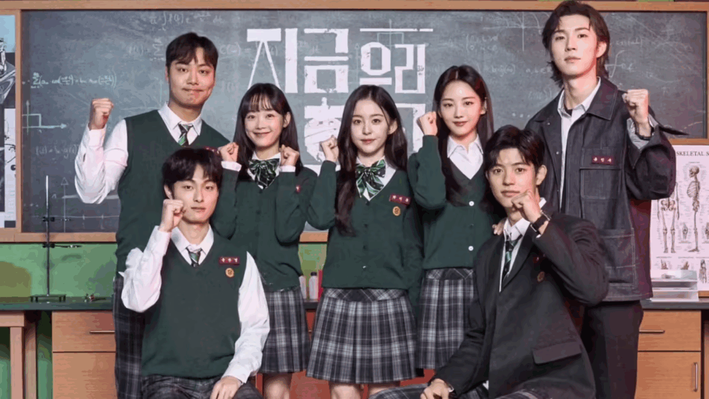 A segunda temporada se passará em um mundo devastado, com novos perigos e desafios além dos muros do colégio Hyosan