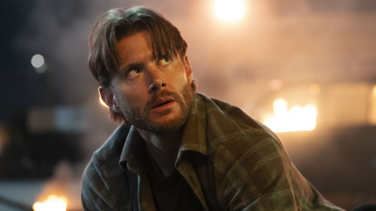 Mark Meachum (Jensen Ackles) in COUNTDOWN Photo: ELIZABETH MORRIS © AMAZON CONTENT SERVICES LLC