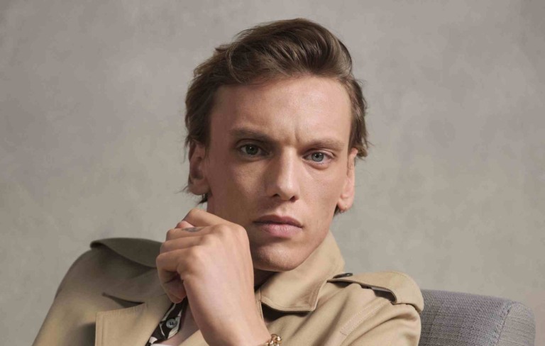 Conheça o ator que tem Stranger Things, Harry Potter e Crepúsculo no currículo Conheça o ator que tem Stranger Things, Harry Potter e Crepúsculo no currículo