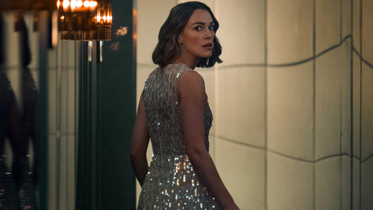 A Mulher na Cabine 10, filme de suspense psicológico com Keira Knightley, é um dos destaques de Outubro na Netflix