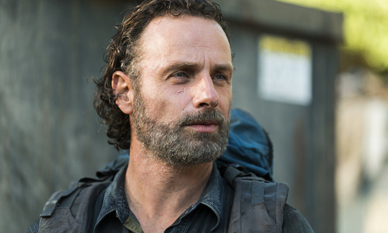 Andrew Lincoln indica o retorno de Rick Grimes à franquia The Walking Dead