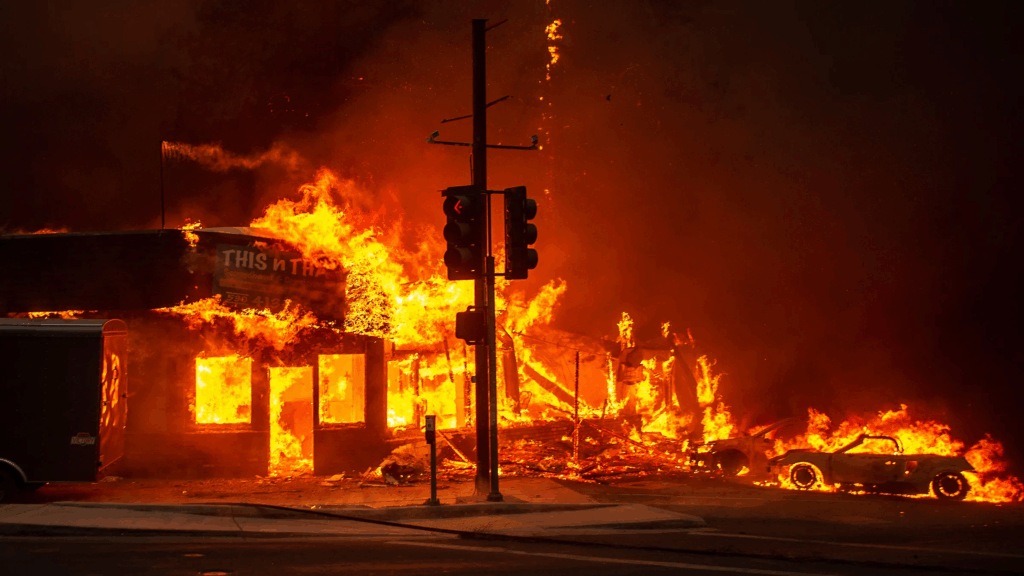 Camp Fire destruiu Paradise e comoveu o mundo