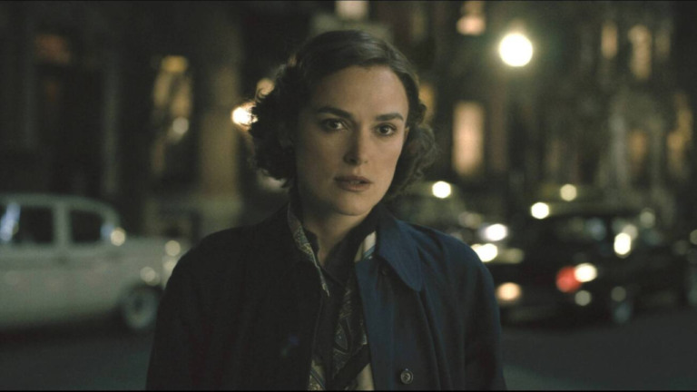 A Mulher na Cabine 10: Explicamos o final do filme de suspense da Netflix