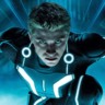 Desconfortável e perigoso: Traje de sequência de Tron eletrocutou ator