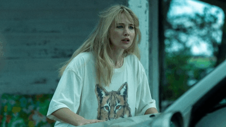 Morra, Amor: Jennifer Lawrence recusou retoques e manteve celulite